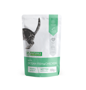 comida en lata para gatos junior con pescado del océano y pollo