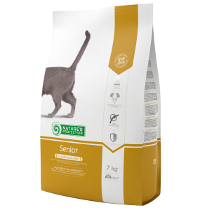 cibo secco con pollame per gatti anziani
